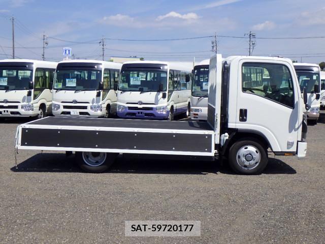 Nissan ATLAS 2024-10 8523560-7