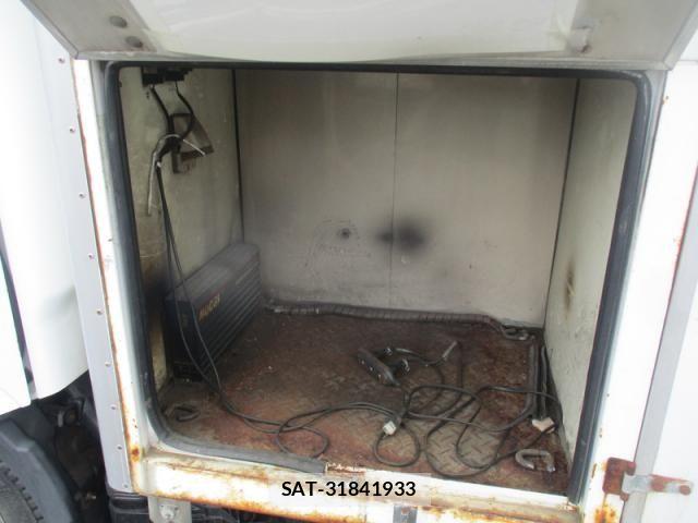 Nissan ATLAS 2009-03 8523576-12