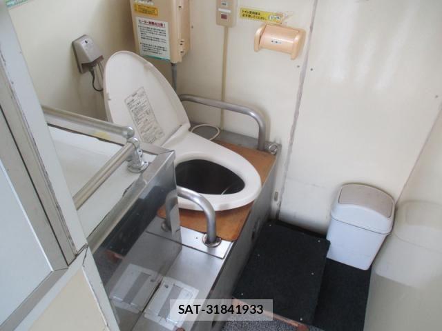 Nissan ATLAS 2009-03 8523576-17