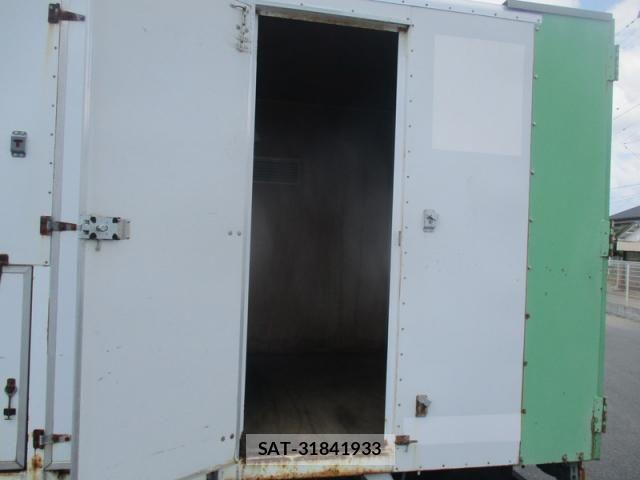 Nissan ATLAS 2009-03 8523576-19
