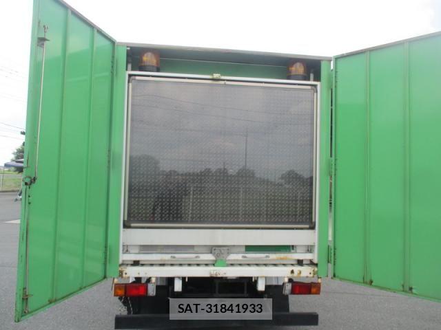 Nissan ATLAS 2009-03 8523576-7