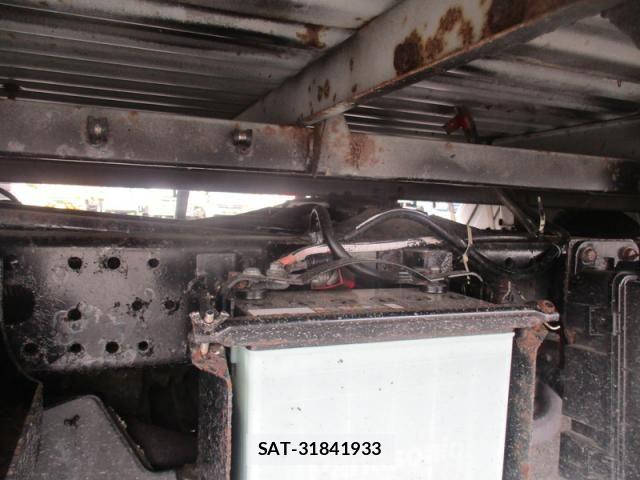Nissan ATLAS 2009-03 8523576-8