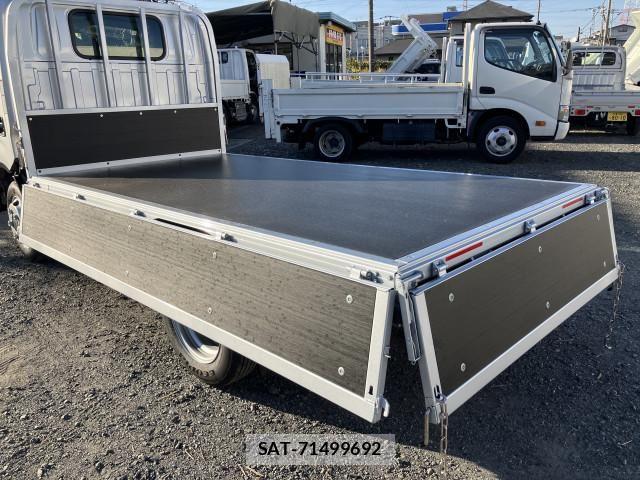 Nissan ATLAS 2026-01 8523568-19