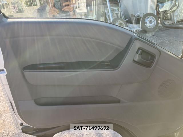Nissan ATLAS 2026-01 8523568-26