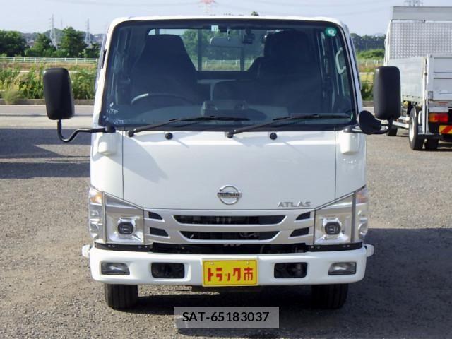 Nissan ATLAS 2022-12 8523569-2