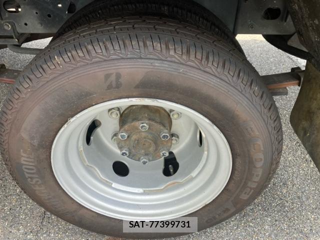 Nissan ATLAS 2016-04 8523572-5