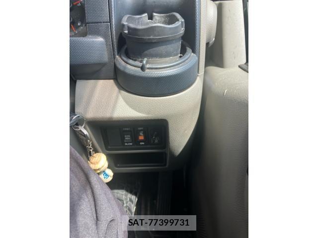 Nissan ATLAS 2016-04 8523572-8