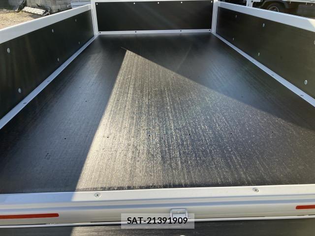 Nissan ATLAS 2026-01 8523563-3