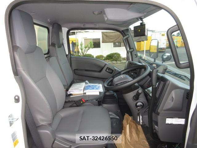 Nissan ATLAS 2026-07 8523557-20