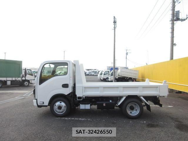 Nissan ATLAS 2026-07 8523557-4