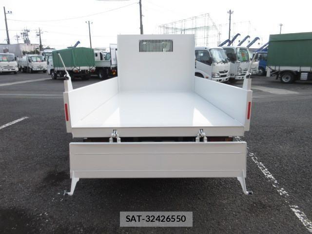 Nissan ATLAS 2026-07 8523557-7