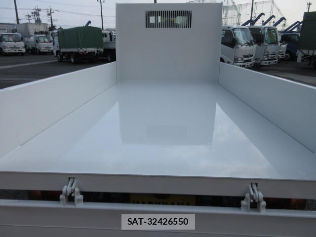 Nissan ATLAS 2026-07 8523557-8