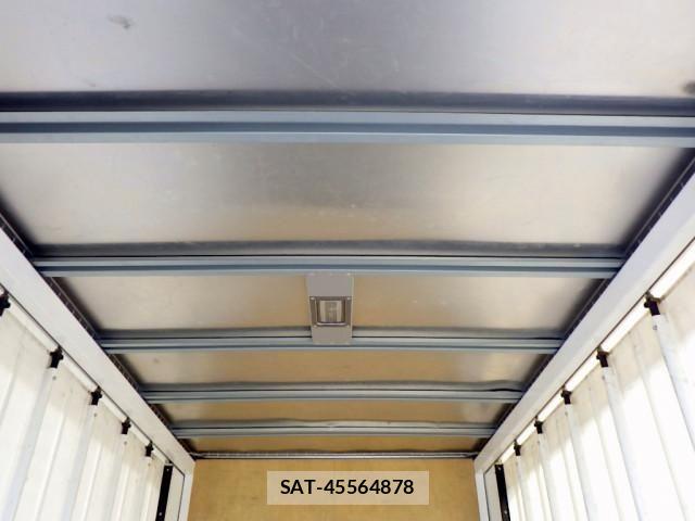 Nissan ATLAS 2021-04 8523571-11