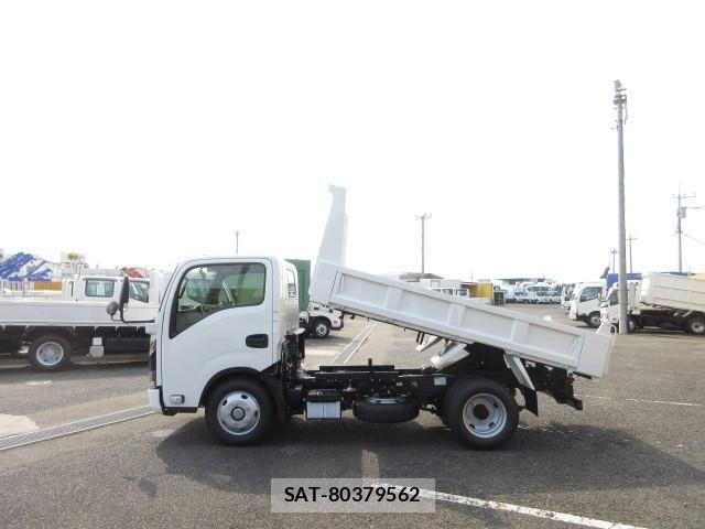 Nissan ATLAS 2026-07 8523558-15