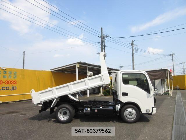Nissan ATLAS 2026-07 8523558-16