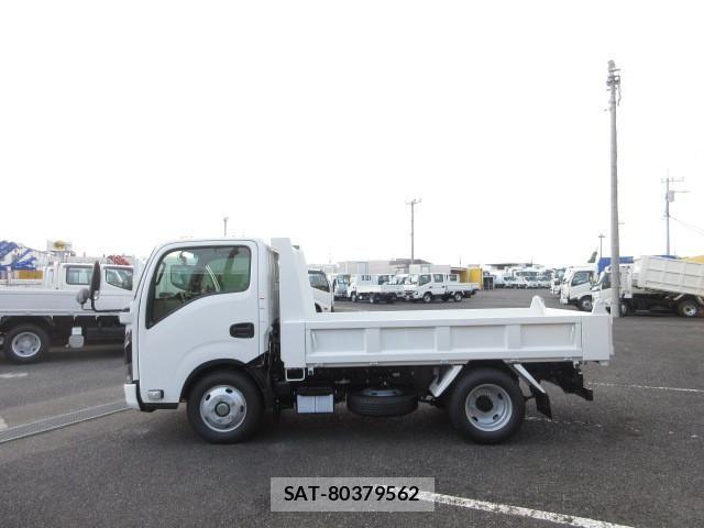 Nissan ATLAS 2026-07 8523558-4