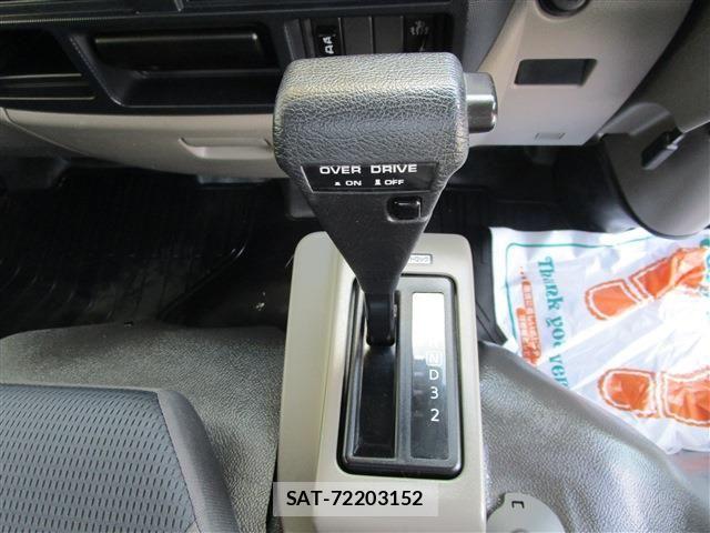 Nissan ATLAS 2015-06 8523573-11