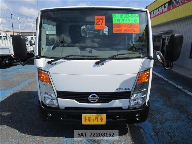 Nissan ATLAS 2015-06 8523573-1