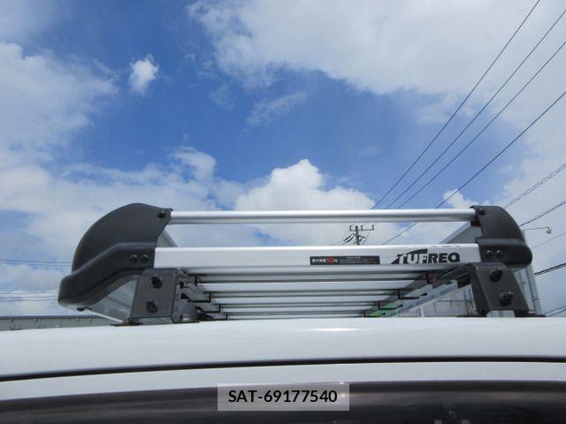 Nissan ATLAS 2012-07 8625831-10