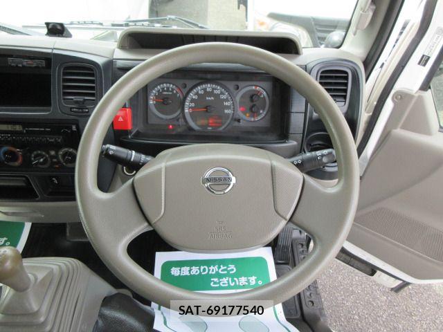 Nissan ATLAS 2012-07 8625831-13