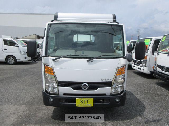 Nissan ATLAS 2012-07 8625831-1