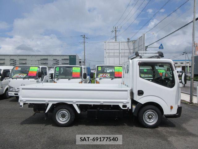 Nissan ATLAS 2012-07 8625831-3