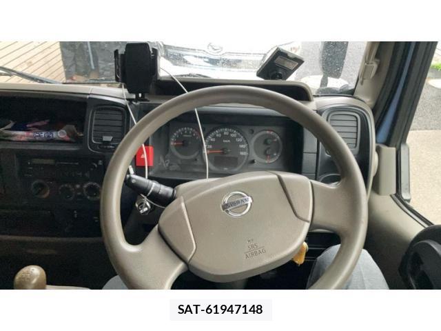 Nissan ATLAS 2013-12 8665811-12