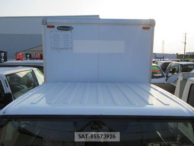 Nissan ATLAS 2016-04 8740509-9
