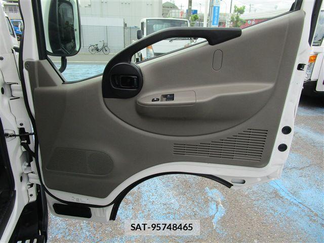 Nissan ATLAS 2019-07 8740508-20