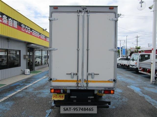 Nissan ATLAS 2019-07 8740508-4