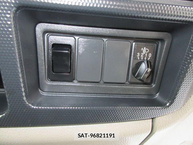 Nissan ATLAS 2016-04 8740512-15