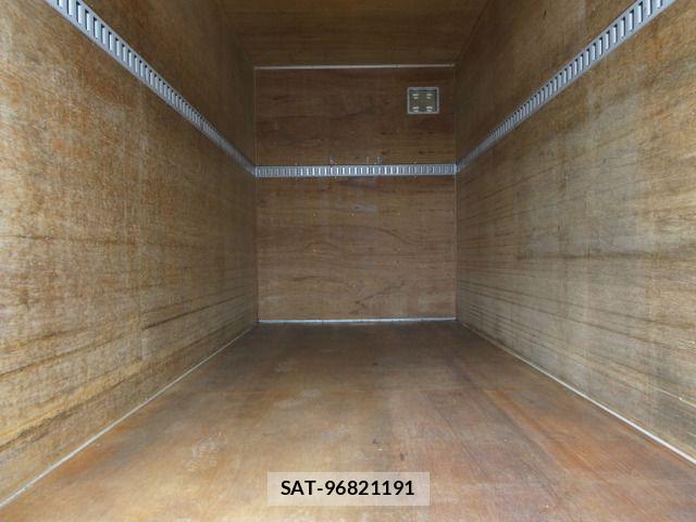Nissan ATLAS 2016-04 8740512-18