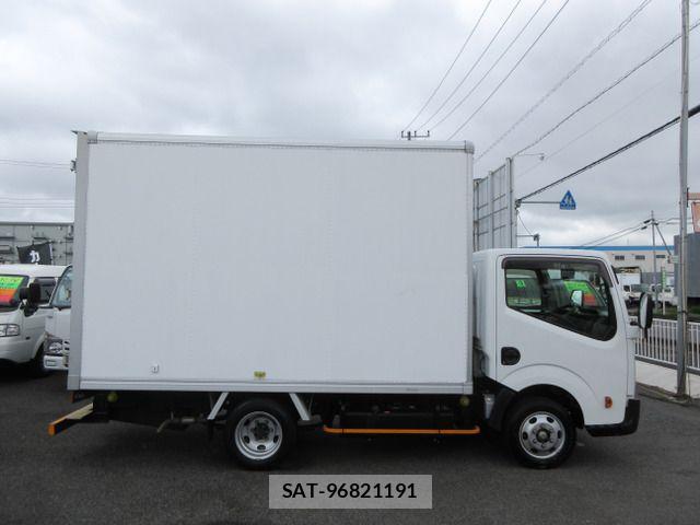 Nissan ATLAS 2016-04 8740512-3