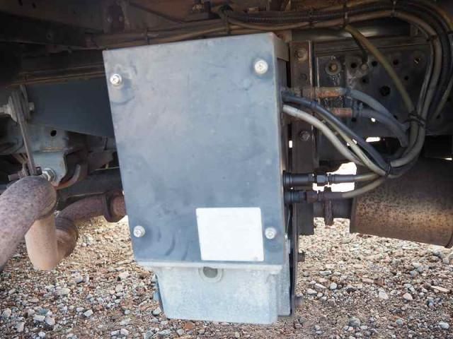 Nissan ATLAS 2008-08 8732767-21