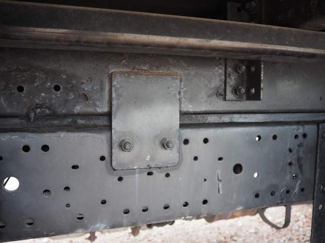 Nissan ATLAS 2005-12 8732765-21
