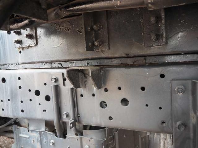 Nissan ATLAS 2005-12 8732765-22