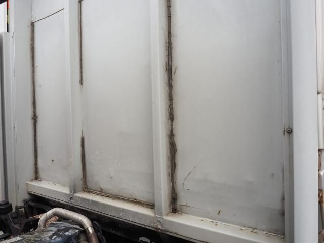 Nissan ATLAS 2005-12 8732765-26