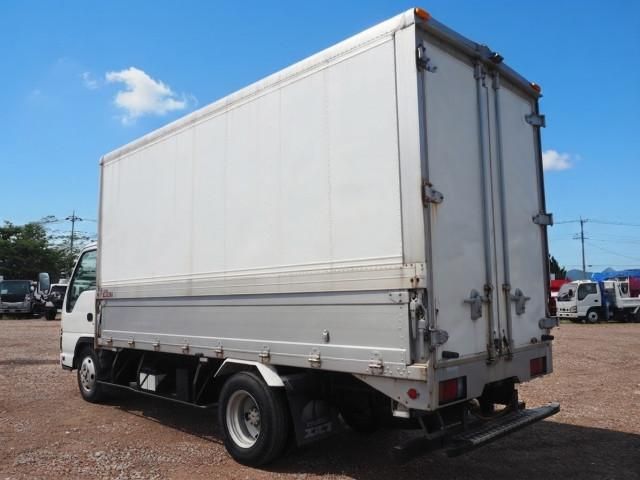 Nissan ATLAS 2005-12 8732765-2