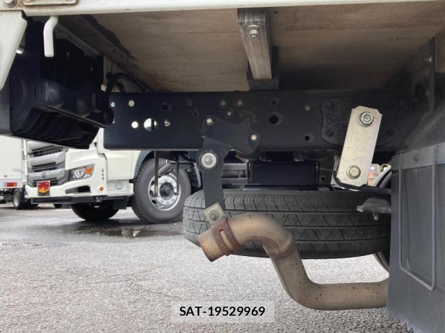 Nissan ATLAS 2021-07 8795278-10