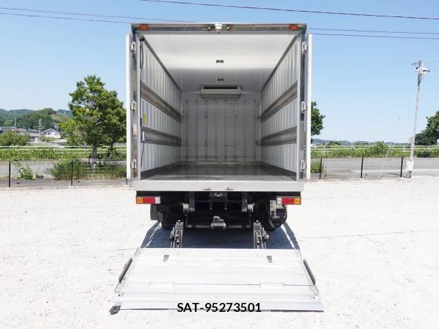 Nissan ATLAS 2019-02 8795280-9