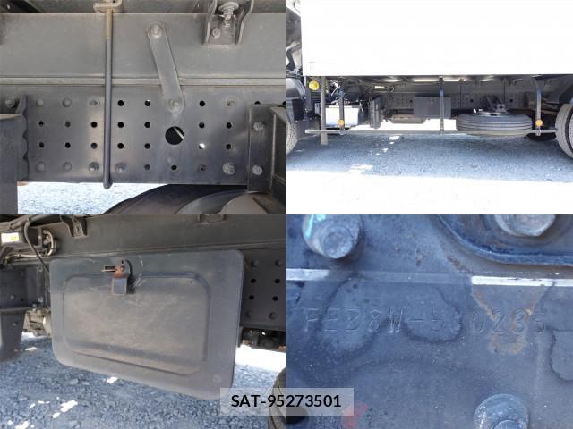 Nissan ATLAS 2019-02 8795280-17