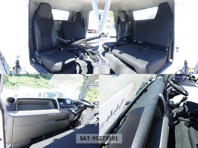 Nissan ATLAS 2019-02 8795280-18