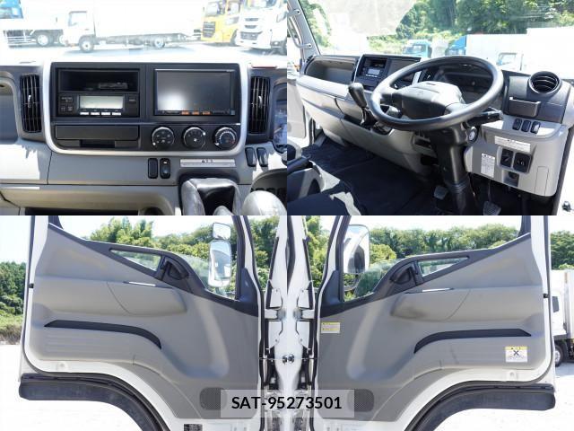 Nissan ATLAS 2019-02 8795280-19