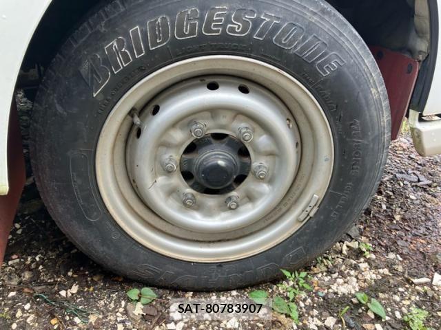 Nissan ATLAS 2013-03 8848256-6