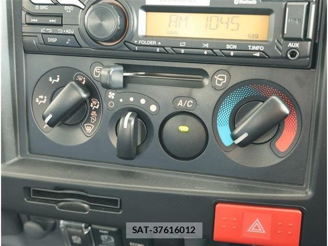 Nissan ATLAS 2023-07 8870421-10