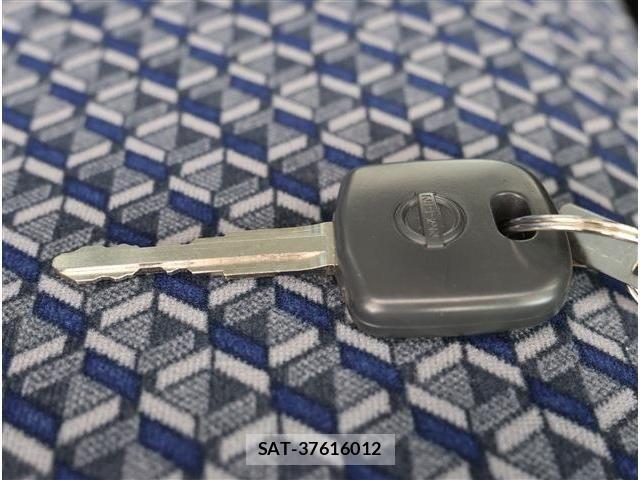 Nissan ATLAS 2023-07 8870421-16