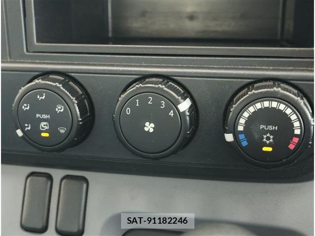 Nissan ATLAS 2016-03 8870423-10