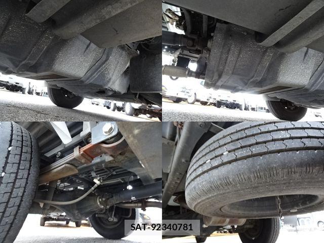 Nissan ATLAS 2018-03 8870420-9