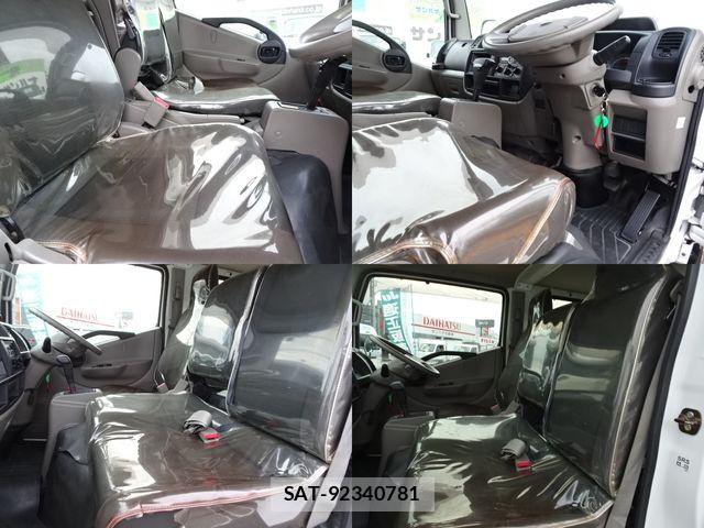Nissan ATLAS 2018-03 8870420-12