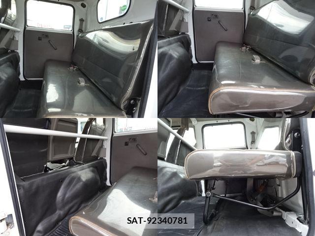 Nissan ATLAS 2018-03 8870420-13